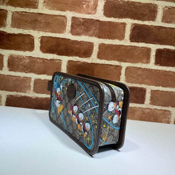 Disney x Gucci Donald Duck Cosmetic Case black - Image 3