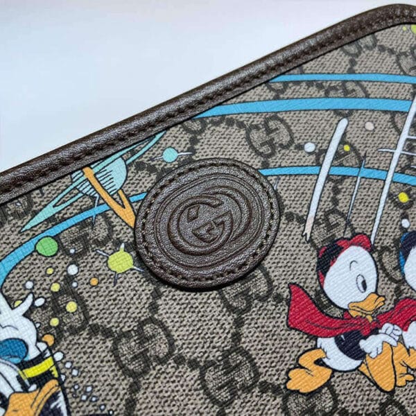 Disney x Gucci Donald Duck Cosmetic Case black - Image 6