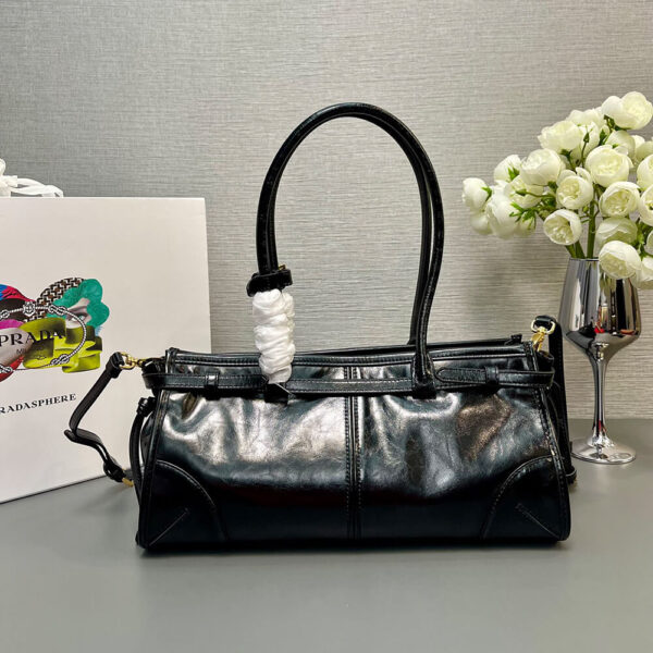 Prada Medium leather handbag(high-end grade) black - Image 4