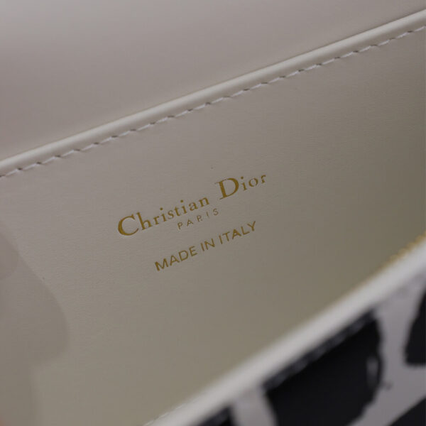 Miss Dior Flap Bag Medium grey - Image 7