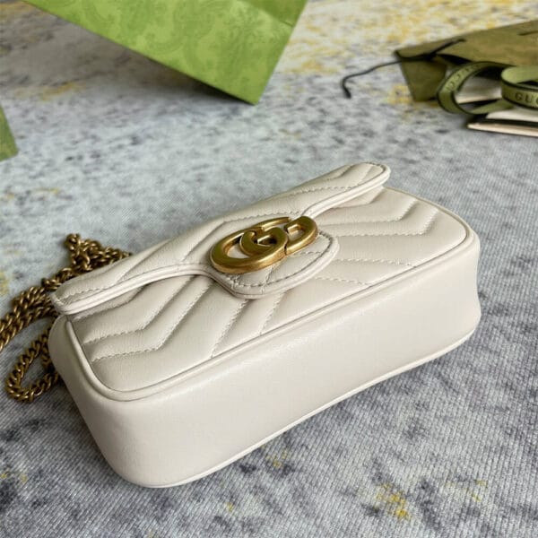 GG Marmont matelasse leather super mini bag Beige - Image 5