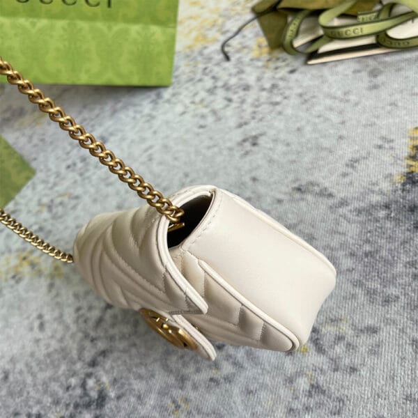 GG Marmont matelasse leather super mini bag Beige - Image 6