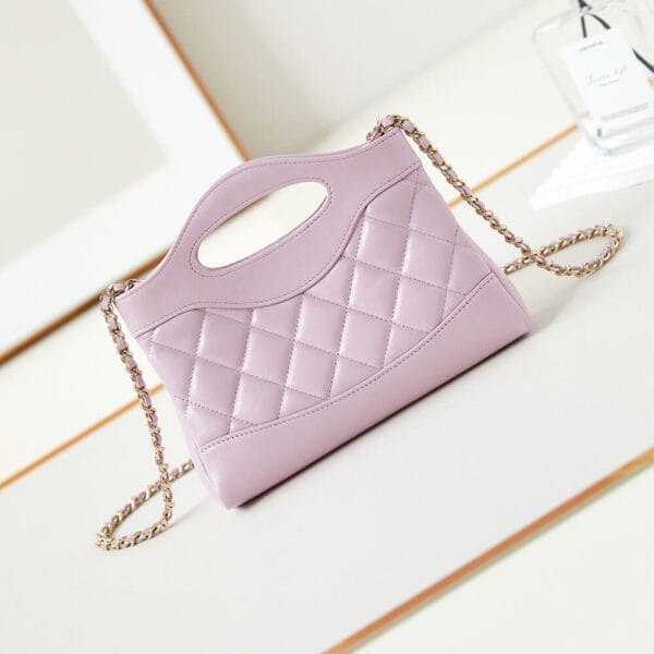 CHANEL 31 nano Bag Pink - Image 4