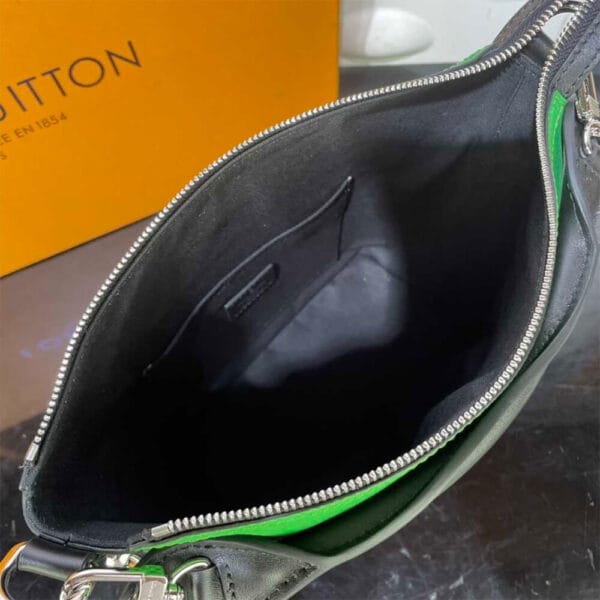 Louis Vuitton CRUISER GM Green - Image 7