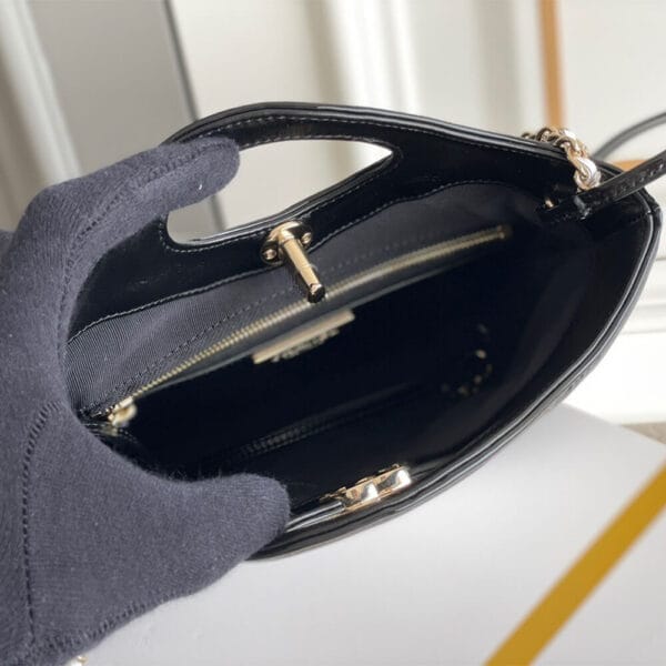 CHANEL 31 Mini Shopping Bag black - Image 8