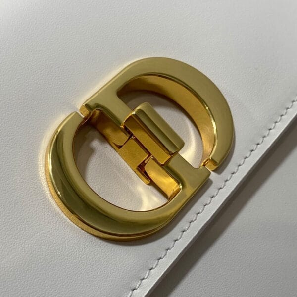 Dior 30 Montaigne Avenue Bag Beige - Image 6