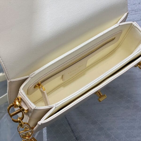 Dior 30 Montaigne Avenue Bag Beige - Image 7