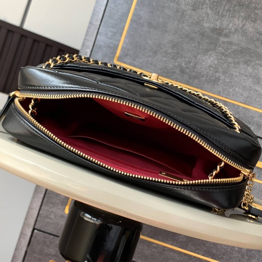 CHANEL large Camera Case black - Image 8