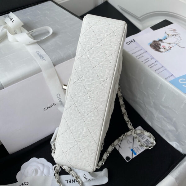 SMALL CLASSIC HANDBAG White - Image 5