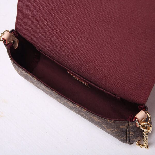 Louis Vuitton Favorite MM black - Image 8