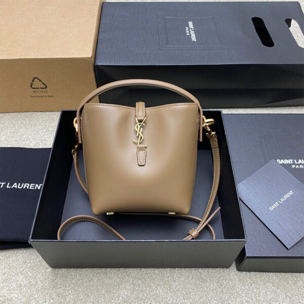 YSL LE 37 mini in shiny leather Beige - Image 2