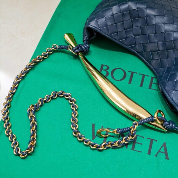 Bottega Veneta Sardine With Chain black - Image 6