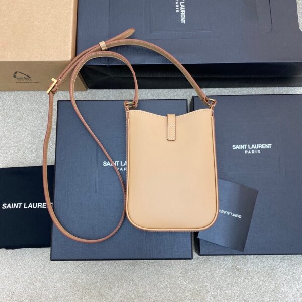YSL Le 5 à 7 mini vertical bag in shiny leather Lake Blue - Image 4