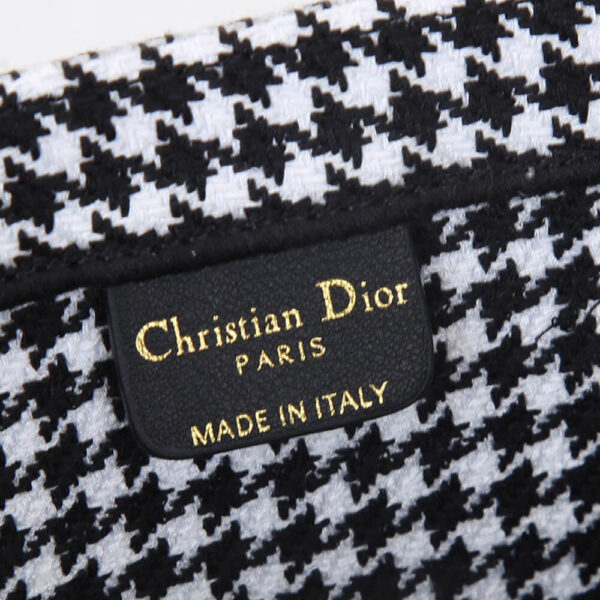 SMALL DIOR BOOK TOTE black - Image 7