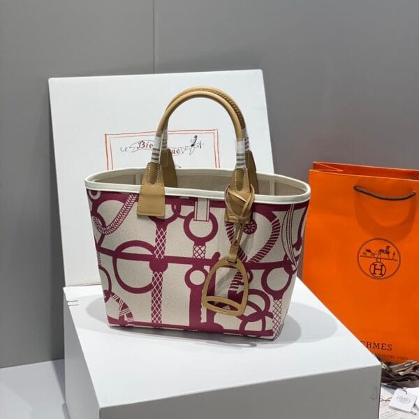 Hermes Steeple 28 bag(high-end grade) Beige - Image 2