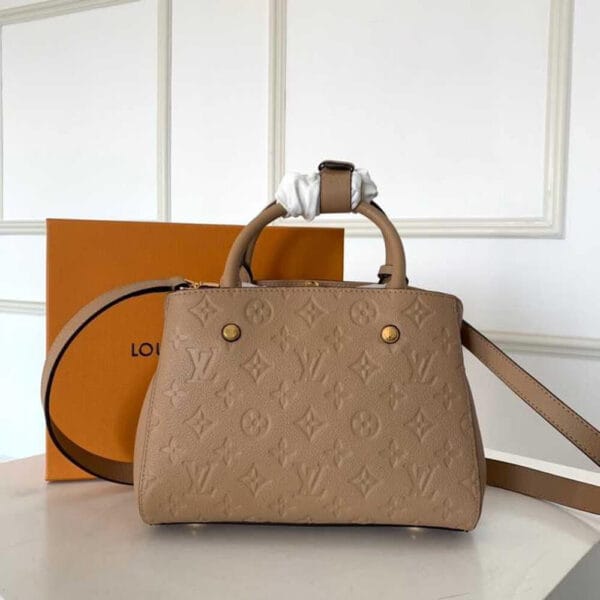 Louis Vuitton Montaigne MM Beige - Image 3