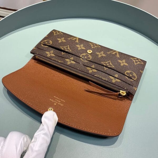 Louis Vuitton Emilie Wallet black - Image 6