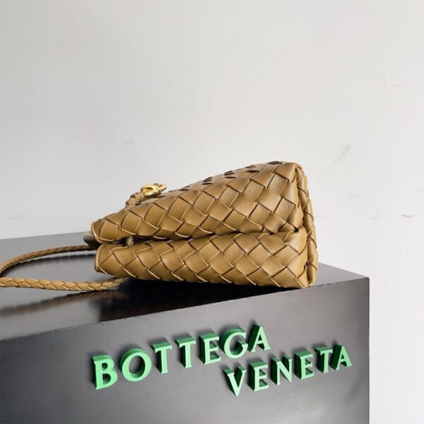 Bottega Veneta Small Andiamo Lake Blue - Image 3