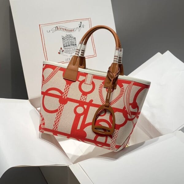 Hermes Steeple 28 bag(high-end grade) Beige - Image 3