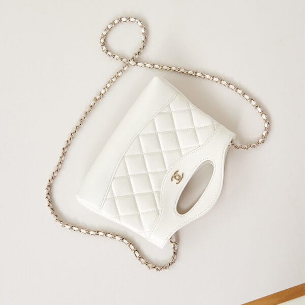 CHANEL 31 nano Bag Beige - Image 6