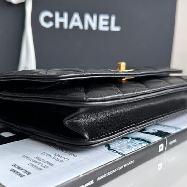 Chanel WOC fortune bag black - Image 5