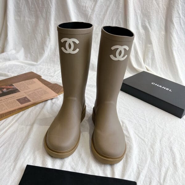 Chanel long rain boots black - Image 2