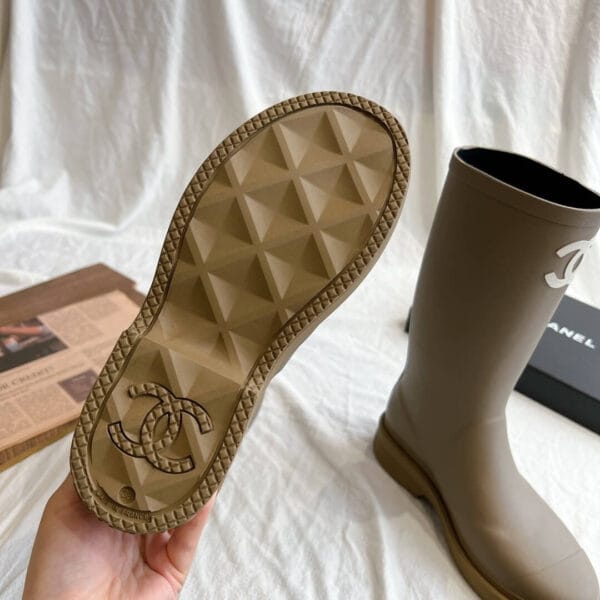 Chanel long rain boots black - Image 7