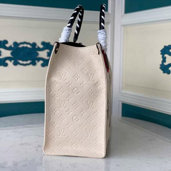 Louis Vuitton CRAFTY ONTHEGO GM Beige - Image 3