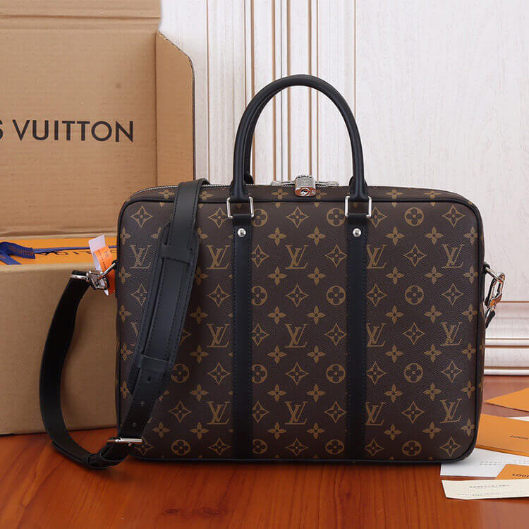 LV Porte-Documents Voyage PM black - Image 2