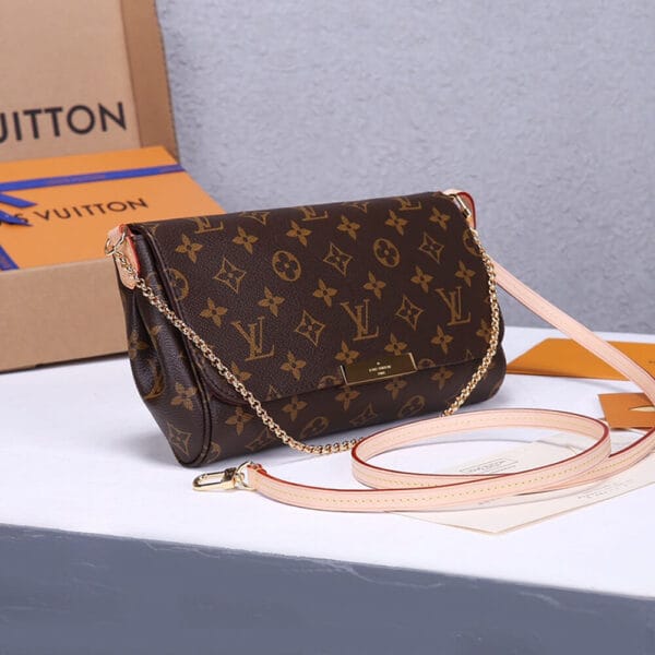 Louis Vuitton Favorite MM black - Image 3