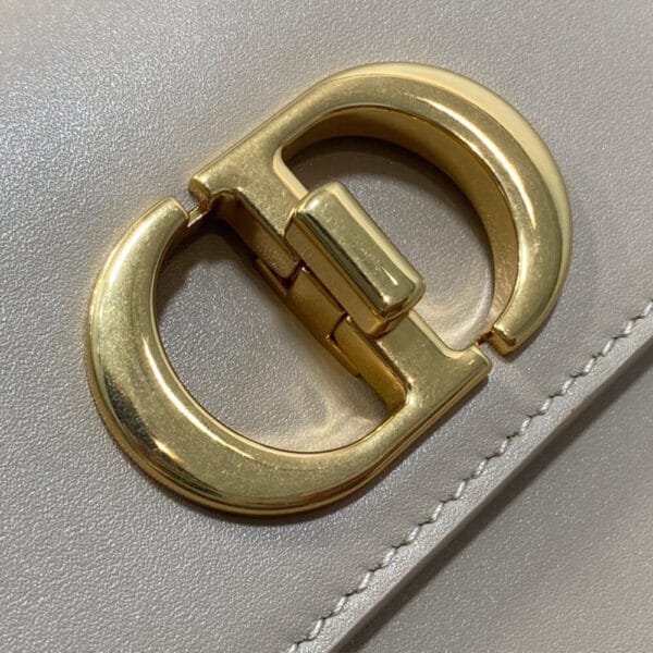 Dior 30 Montaigne Avenue Bag Beige - Image 6