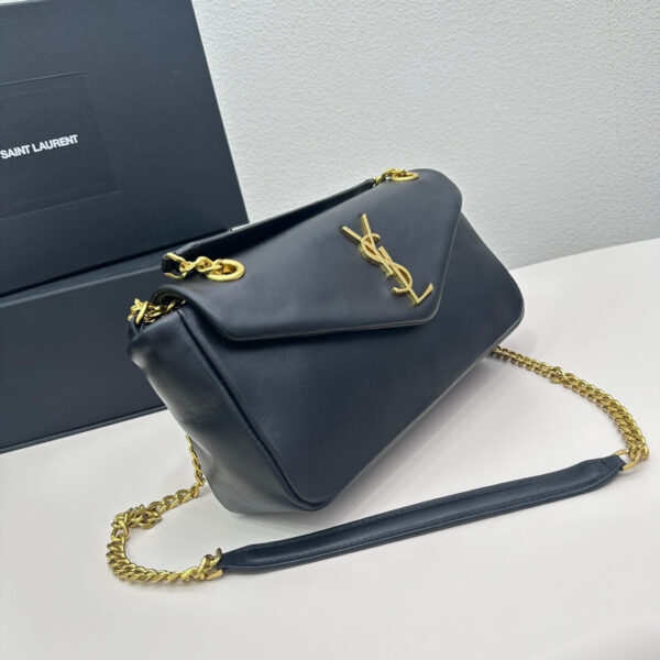 YSL CALYPSO small in plunged lambskin black - Image 3