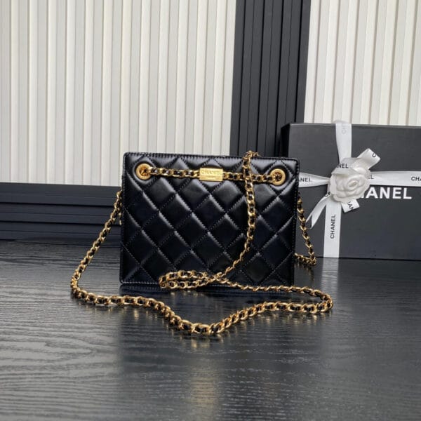 Chanel Small Shopping Bag black - Image 4