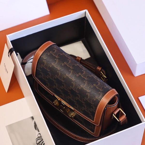 CELINE TEEN TRIOMPHE BAG black - Image 6