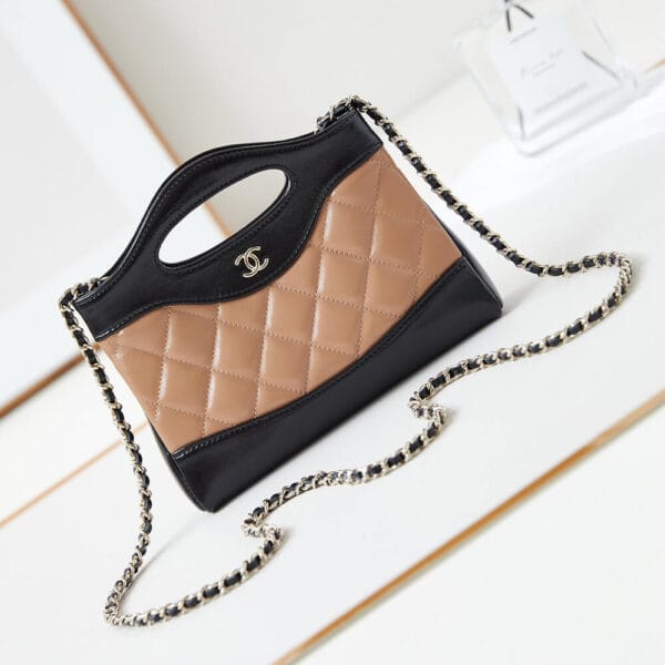 CHANEL 31 nano Bag black - Image 2