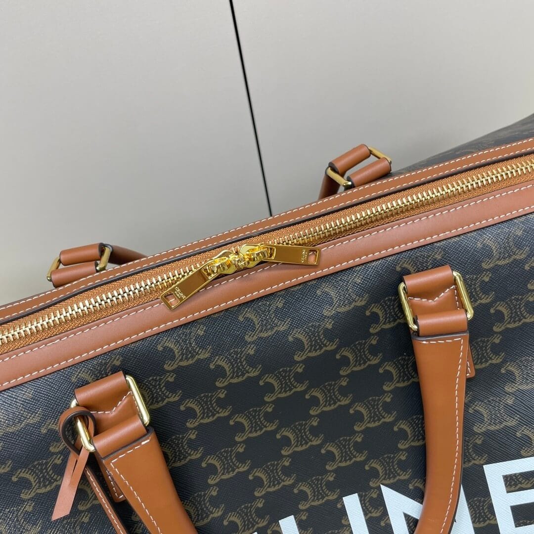 CELINE Medium duffle bag in logo-print calfskin black - Image 6