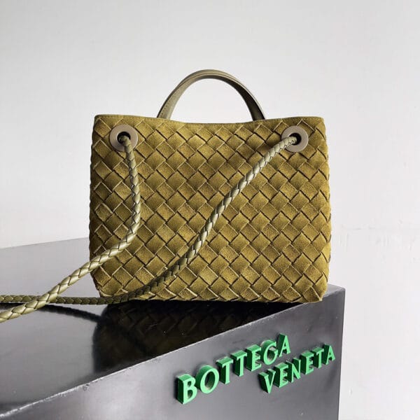 Bottega Veneta Small Andiamo Khaki - Image 4