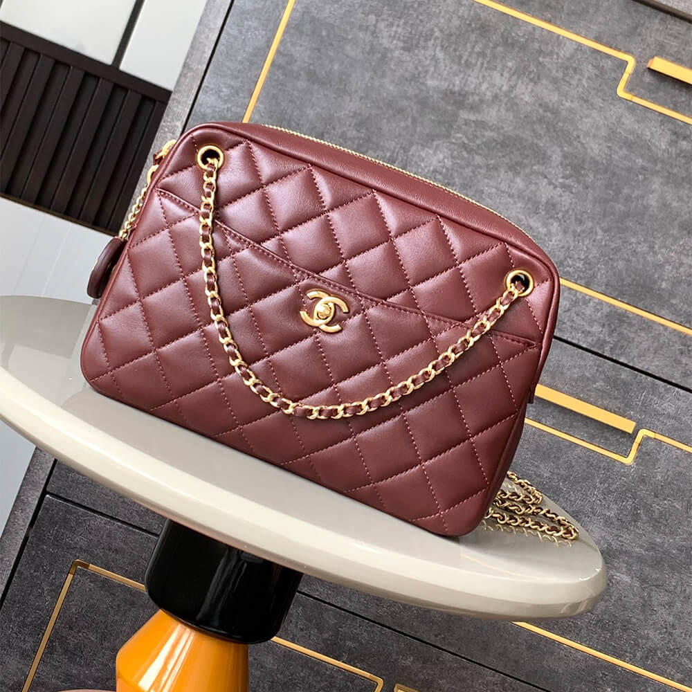 CHANEL large Camera Case Red - Image 2