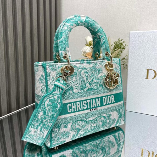 Dior Medium Lady D-Lite Bag Lake Blue - Image 3