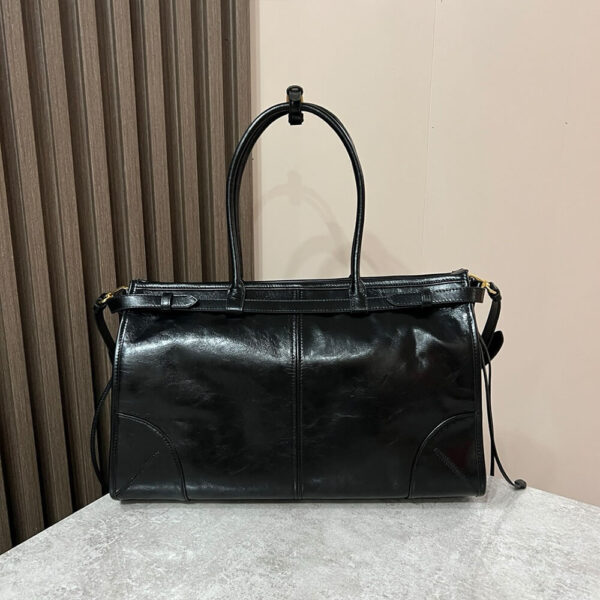 Prada Large leather handbag(high-end grade) black - Image 4