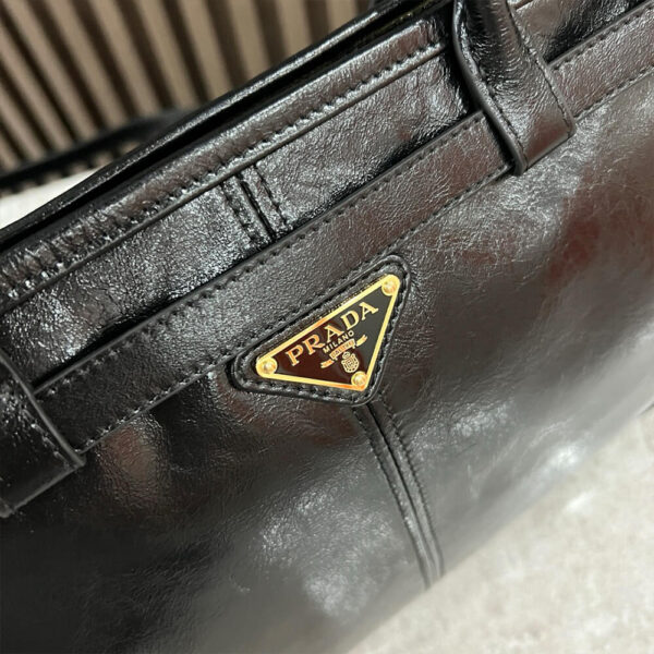 Prada Large leather handbag(high-end grade) black - Image 6
