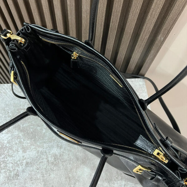 Prada Large leather handbag(high-end grade) black - Image 8
