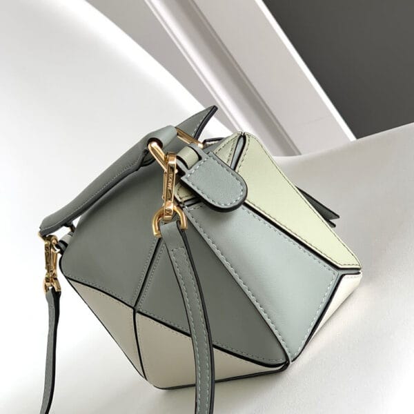 LOEWE Mini Puzzle bag in classic calfskin Beige - Image 3