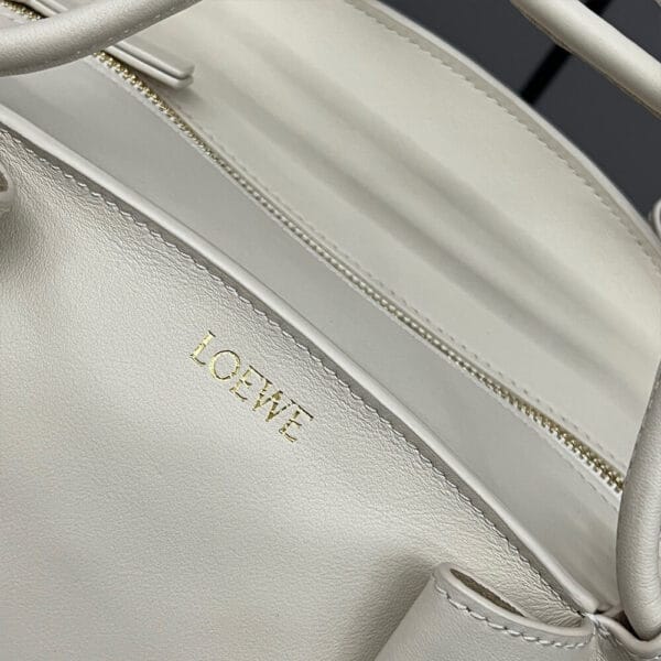 Loewe Small Paseo bag in shiny nappa calfskin(high-end grade) Beige - Image 7