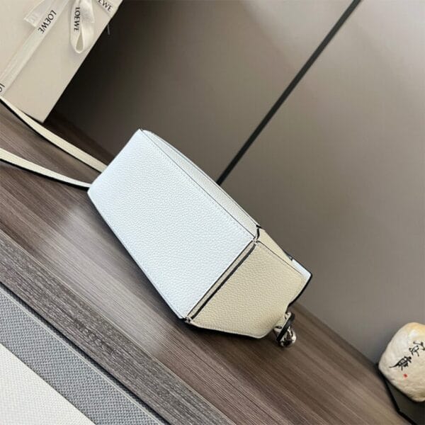 LOEWE Mini Puzzle bag in classic calfskin Beige - Image 5