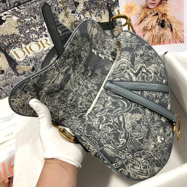 Dior SADDLE BAG Lake Blue - Image 6