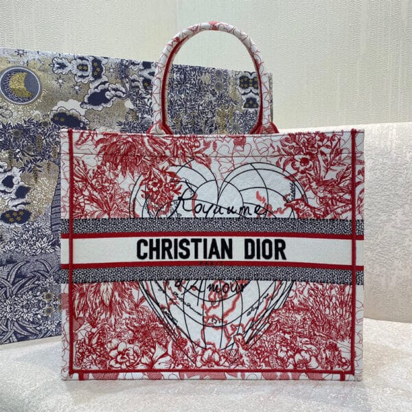 DIORAMOUR DIOR BOOK TOTE Beige - Image 2