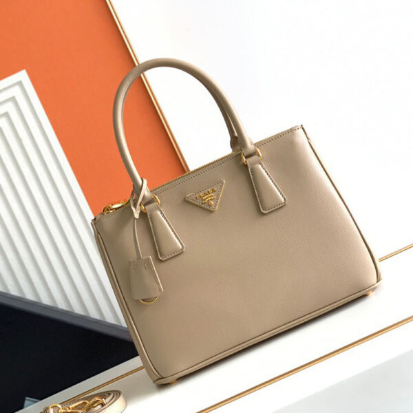 Medium Prada Galleria Saffiano leather bag Lake Blue - Image 2