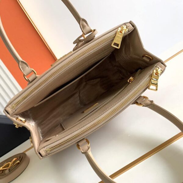 Medium Prada Galleria Saffiano leather bag Lake Blue - Image 8