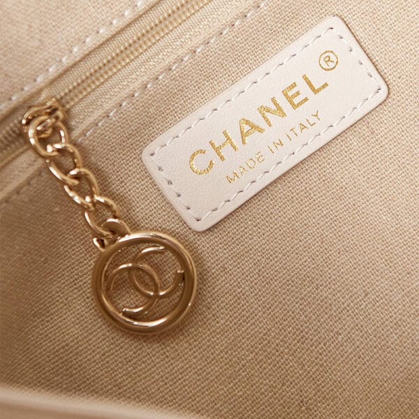 Chanel Small Tote Bag Beige - Image 8